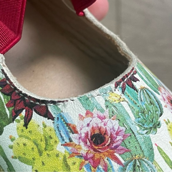 Monkey Feet Cactus Floral 2-3y Ballet Flats - Picture 10 of 10